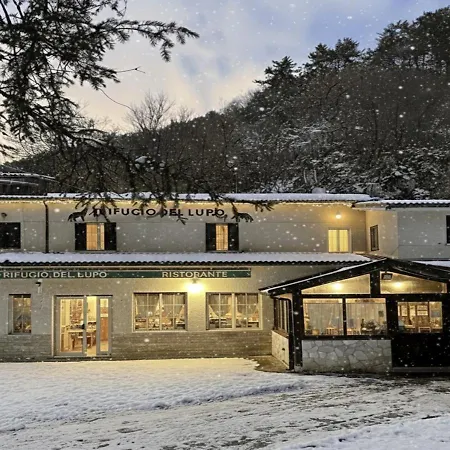 Il Rifugio Del Lupo فندق