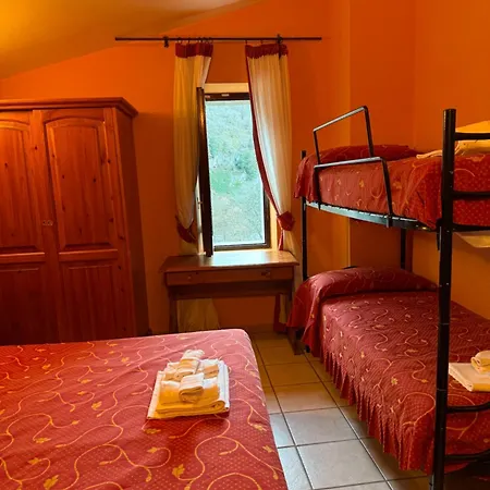 ホテル Il Rifugio Del Lupo 2*