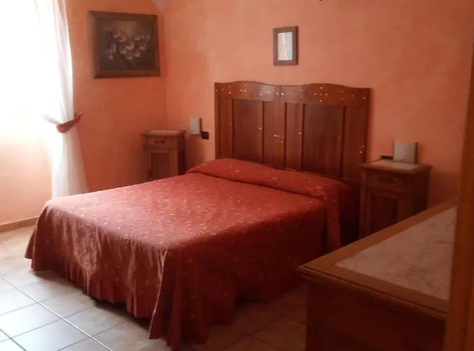 Hotel Il Rifugio Del Lupo 2*